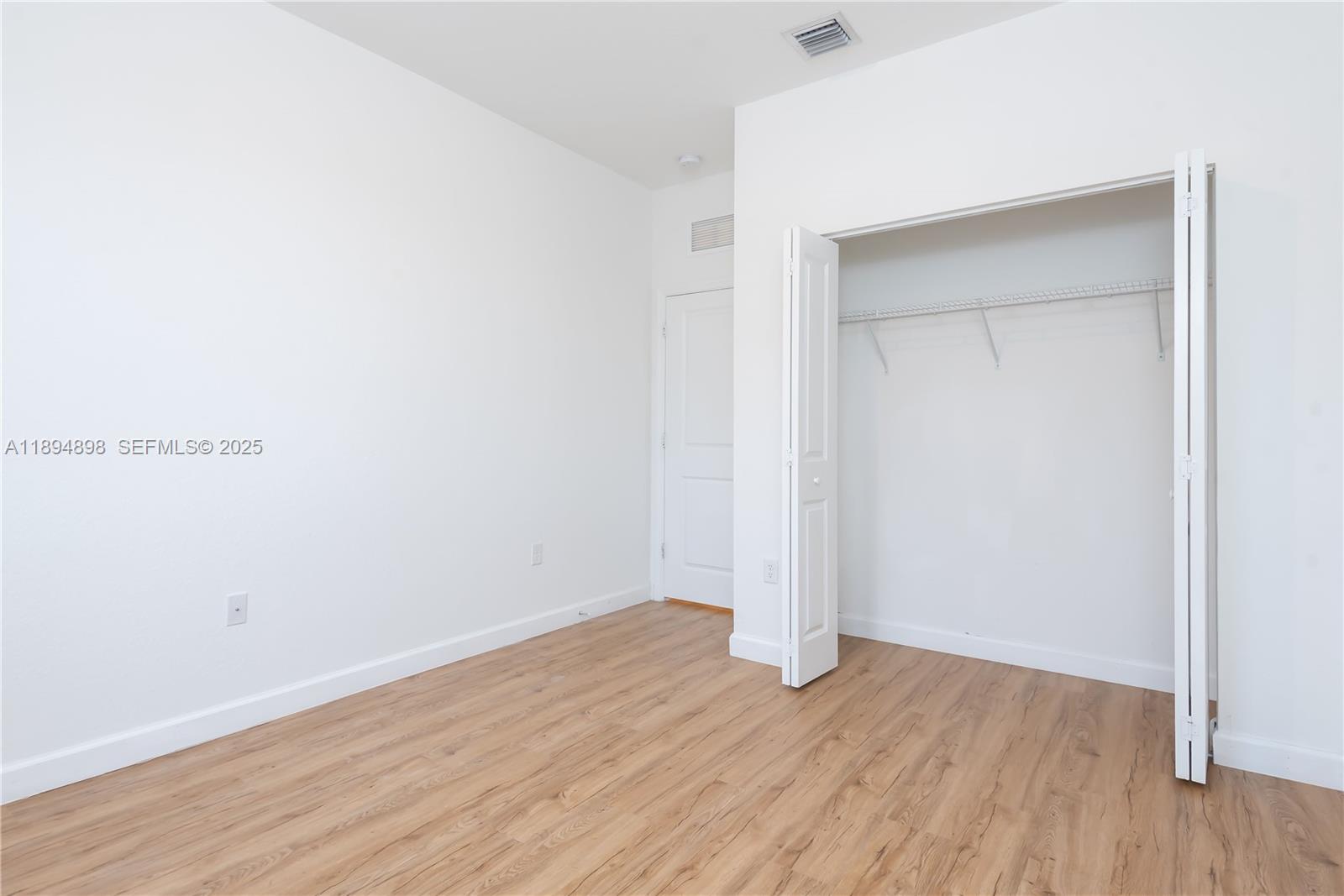 COCO PALM VILLAS - Residential