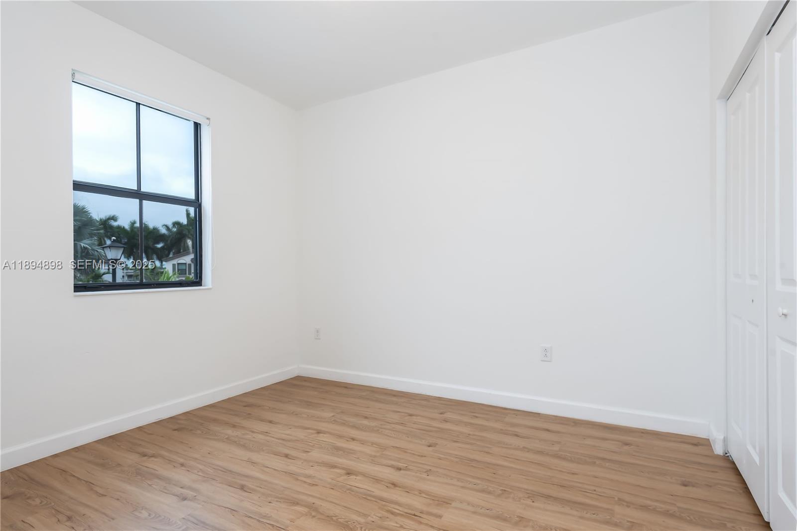 COCO PALM VILLAS - Residential