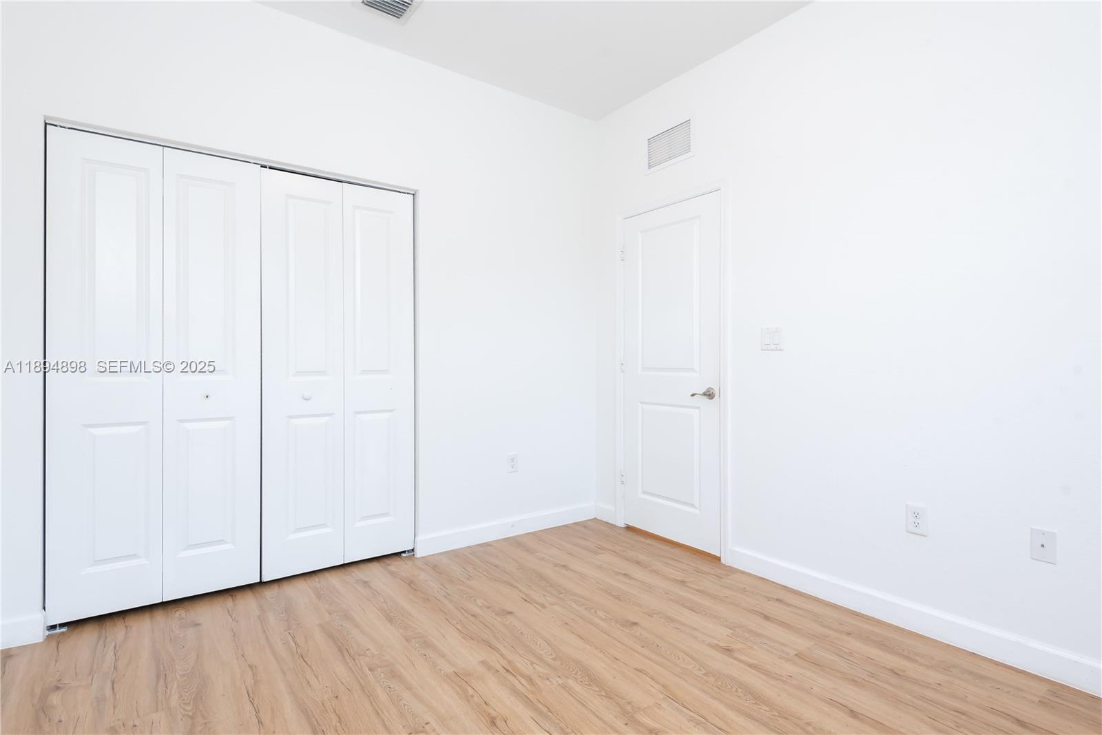 COCO PALM VILLAS - Residential