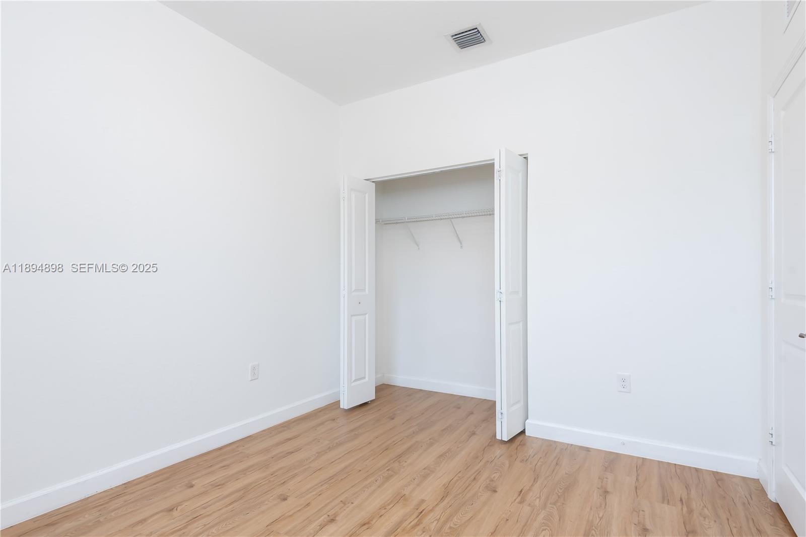 COCO PALM VILLAS - Residential