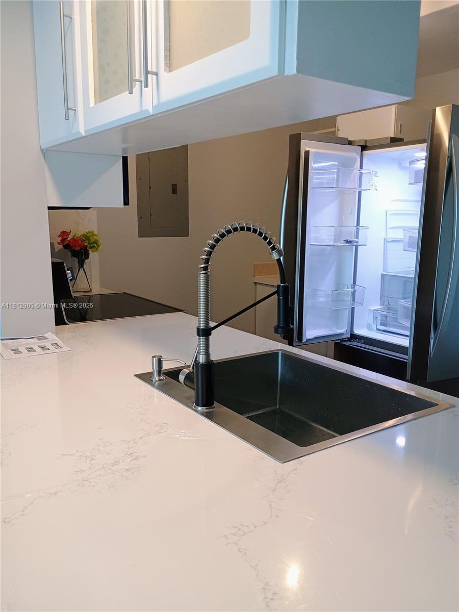 1800 BISCAYNE PLAZA CONDO - Residential Lease