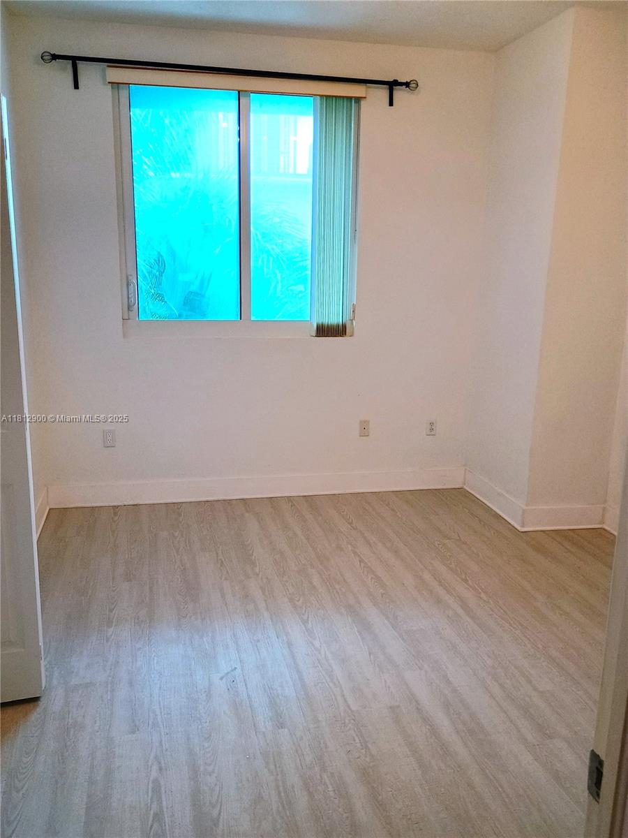 1800 BISCAYNE PLAZA CONDO - Residential Lease