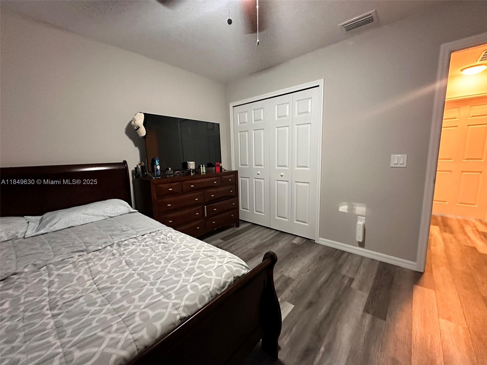 MARION OAKS UNIT 09 - Residential
