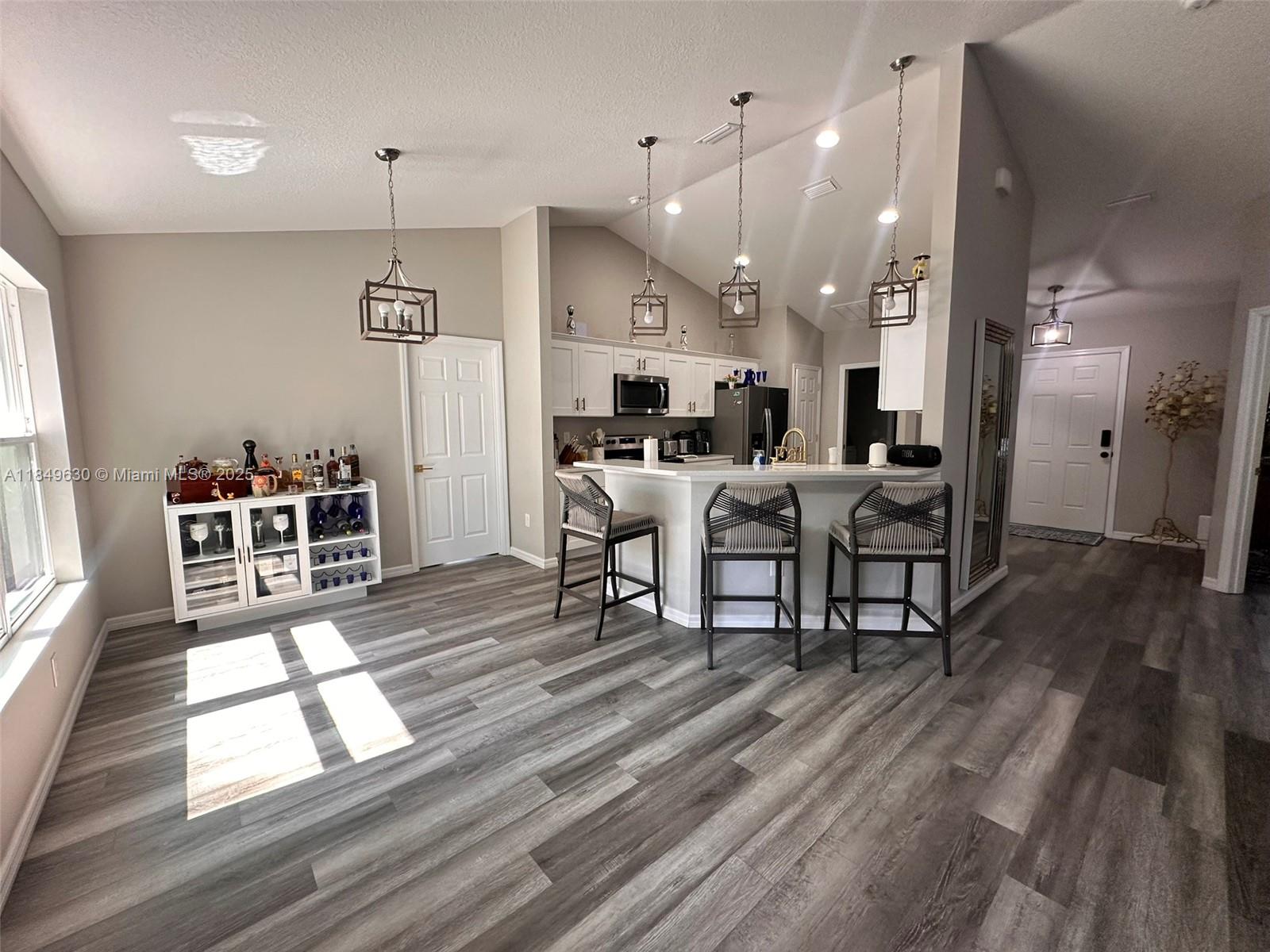 MARION OAKS UNIT 09 - Residential