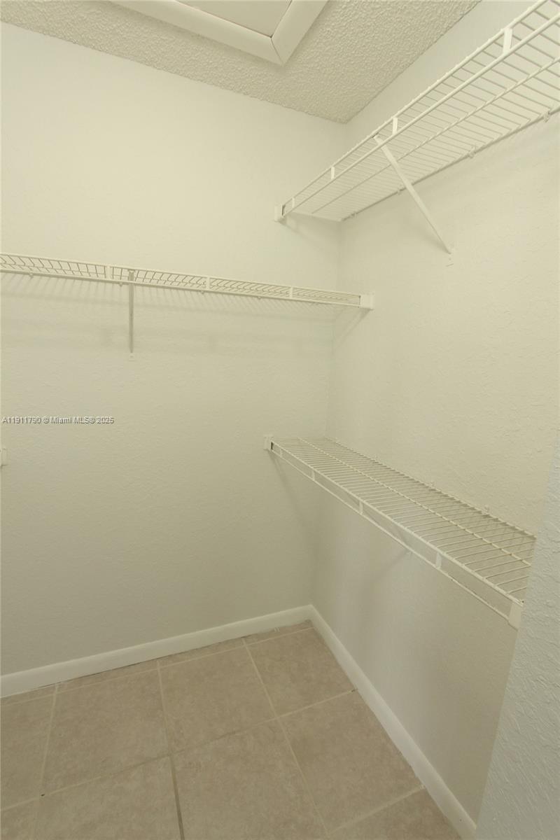 Lakeview Club Condo - Residential Lease