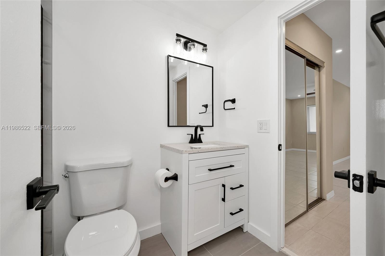 VILLAGE OF KINGS CREEK CO - Residential Lease