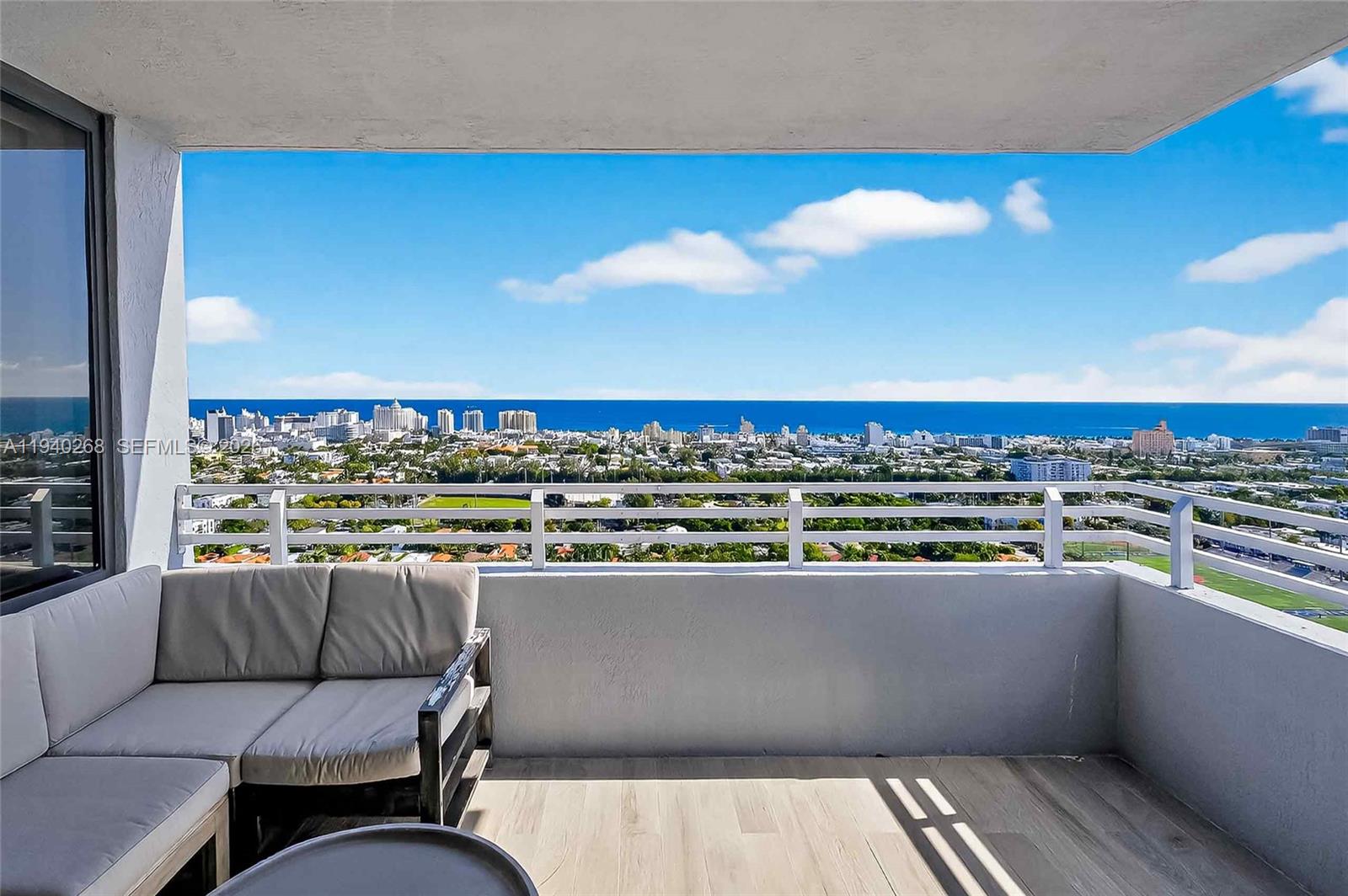 THE WAVERLY AT SOUTH BEAC - Residential