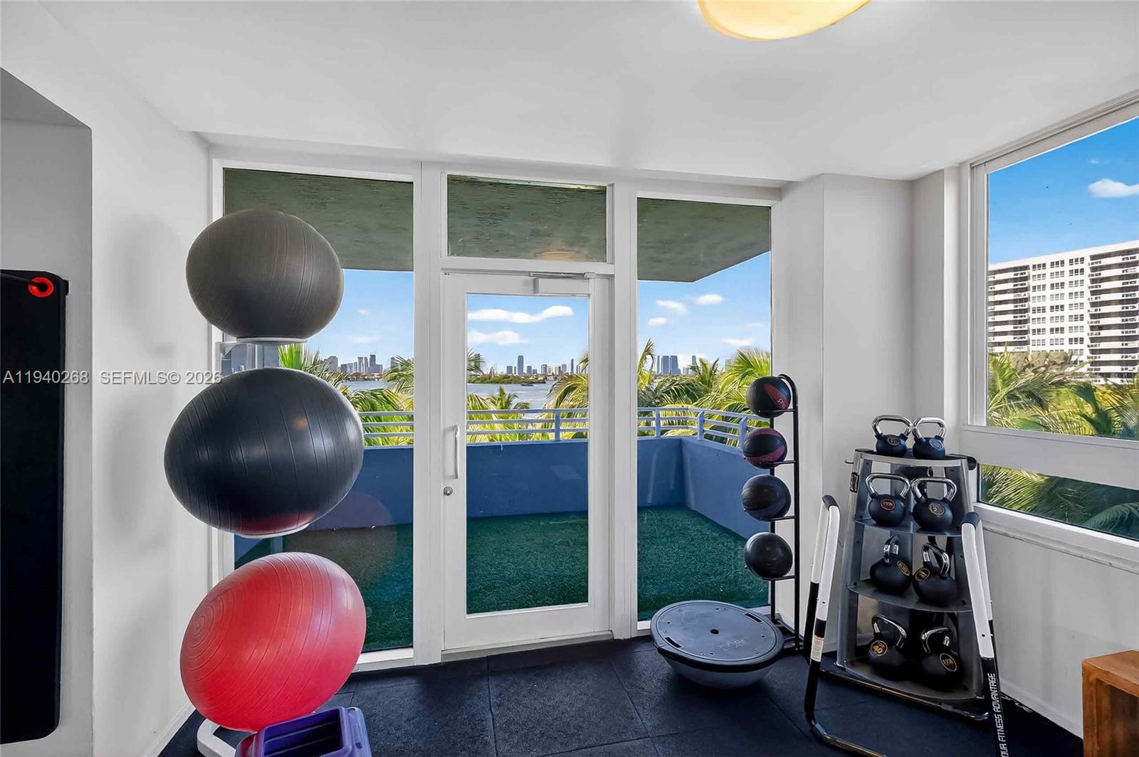 THE WAVERLY AT SOUTH BEAC - Residential