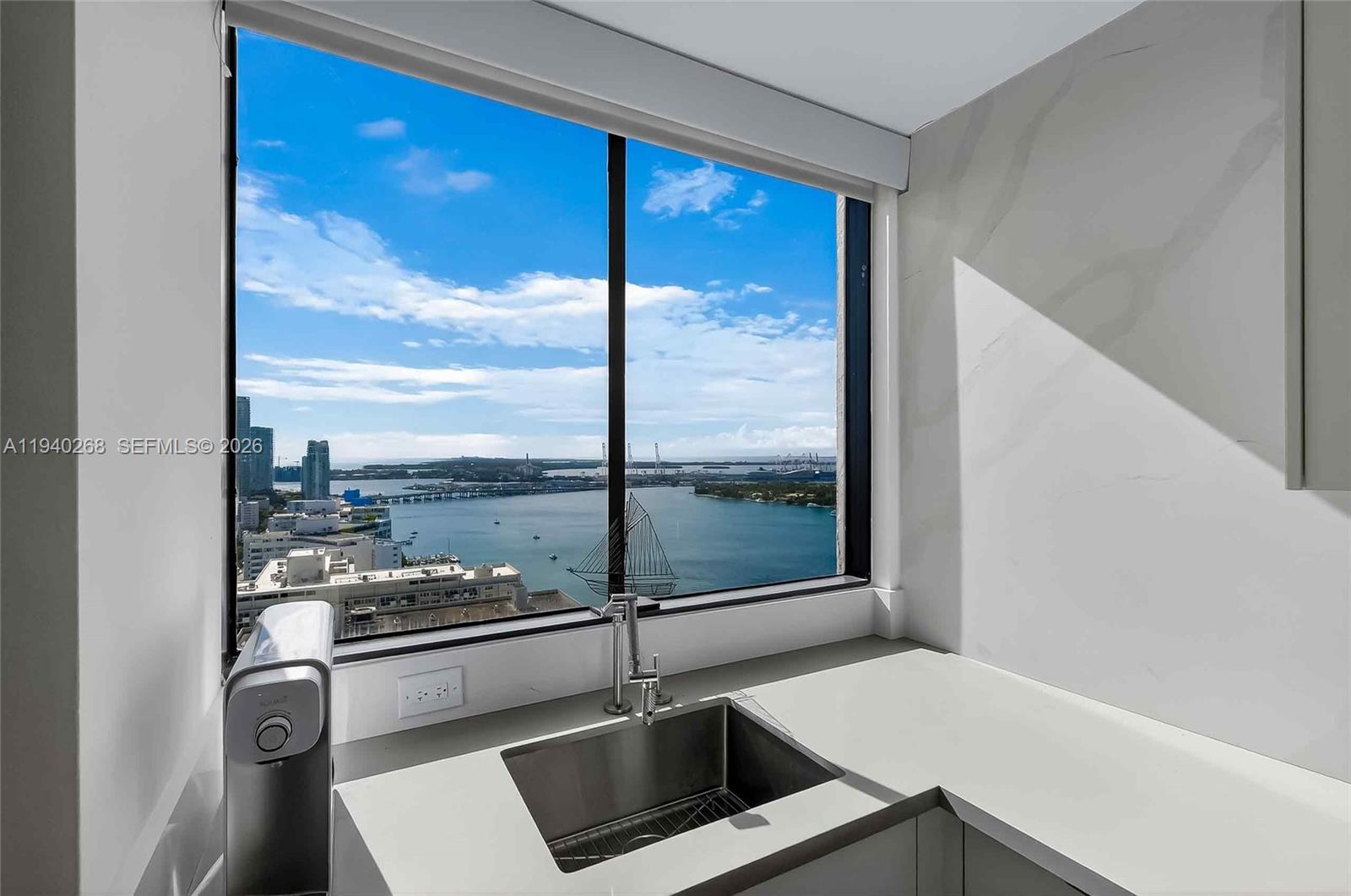 THE WAVERLY AT SOUTH BEAC - Residential