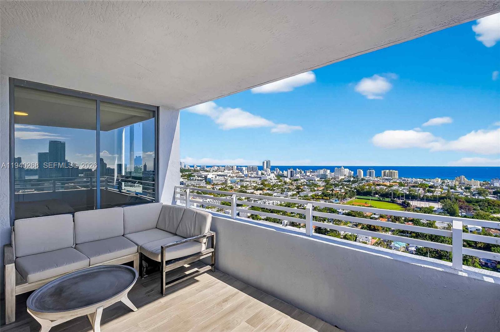 THE WAVERLY AT SOUTH BEAC - Residential