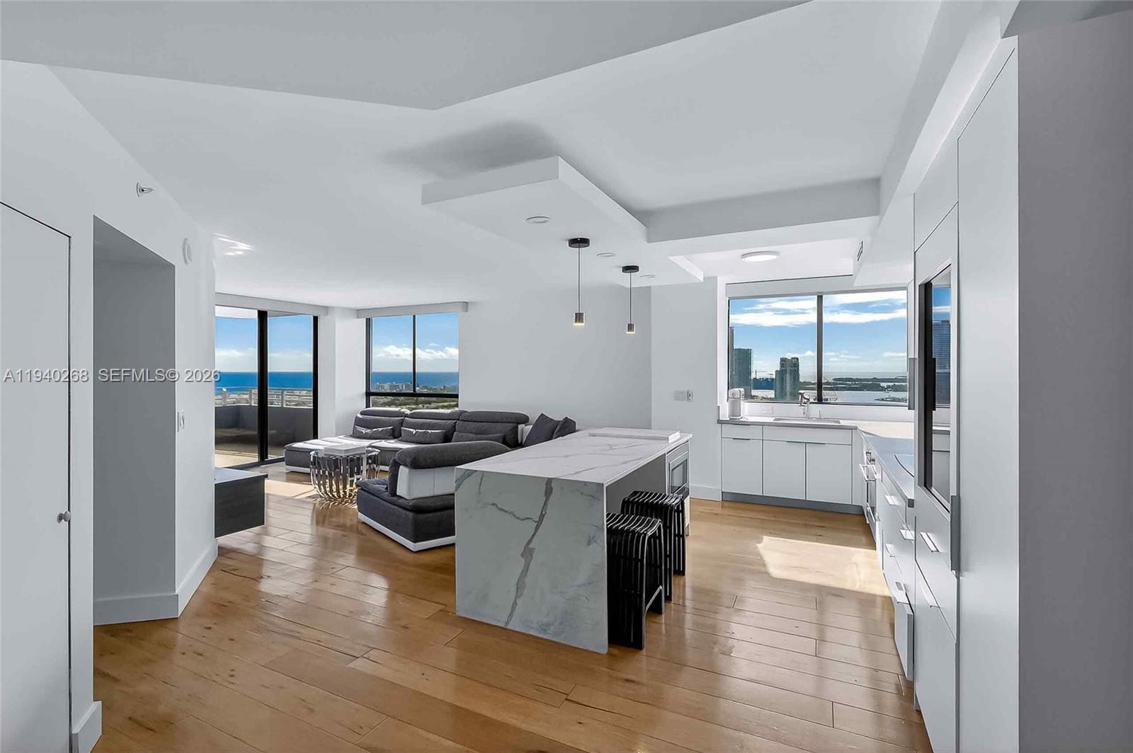 THE WAVERLY AT SOUTH BEAC - Residential