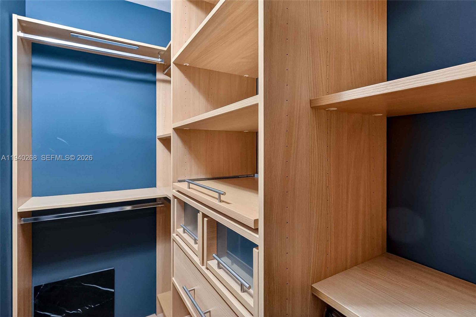 THE WAVERLY AT SOUTH BEAC - Residential