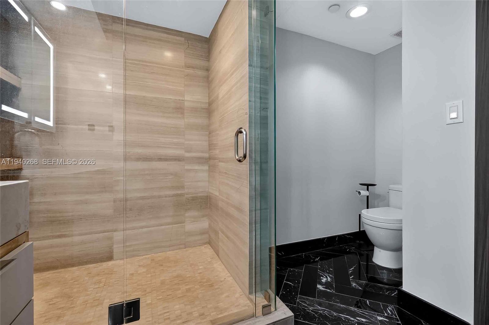 THE WAVERLY AT SOUTH BEAC - Residential