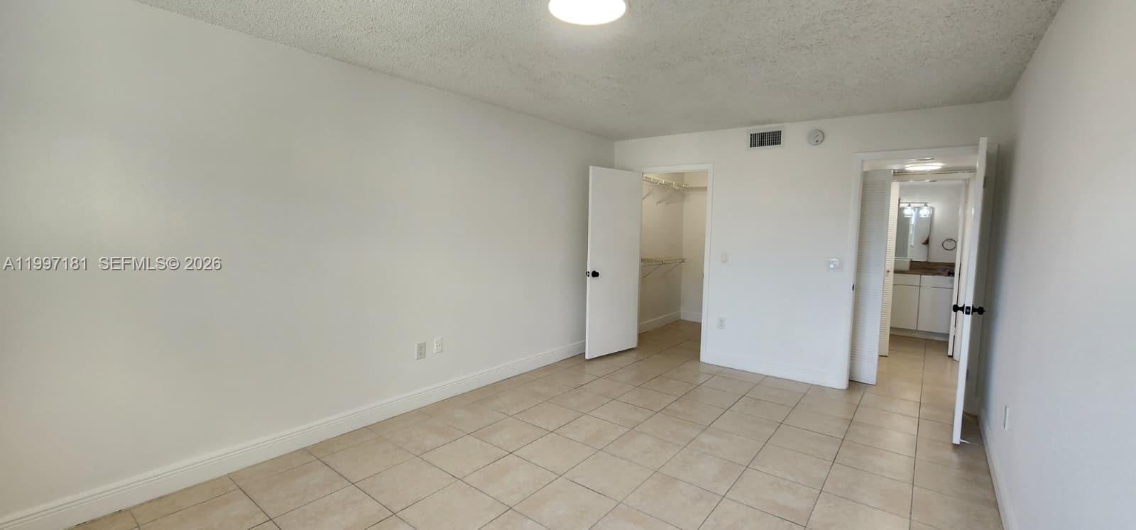 LAS VISTAS AT DORAL CONDO - Residential Lease