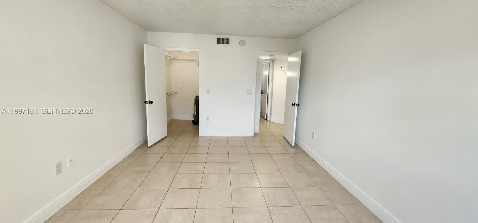 LAS VISTAS AT DORAL CONDO - Residential Lease