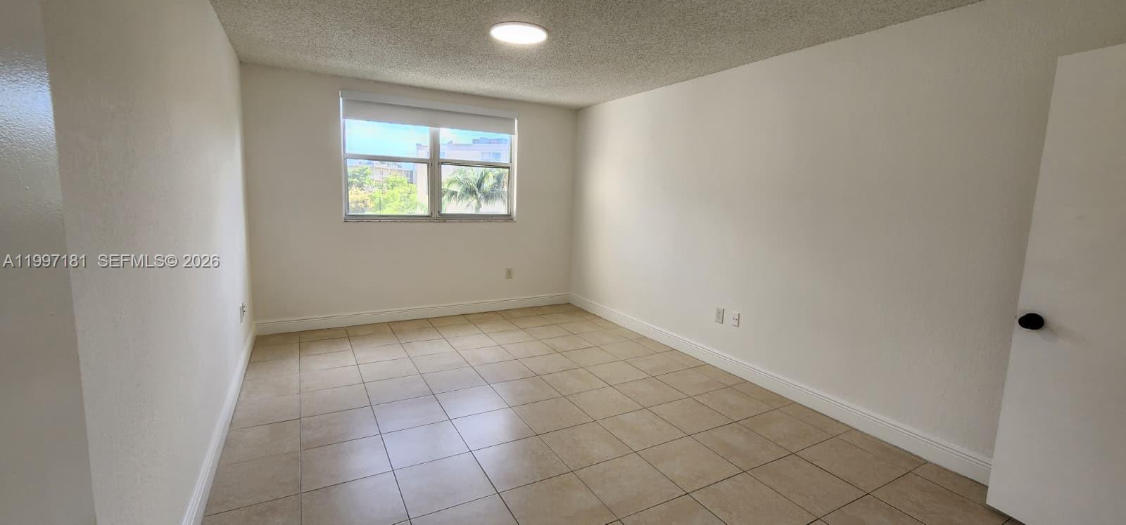 LAS VISTAS AT DORAL CONDO - Residential Lease