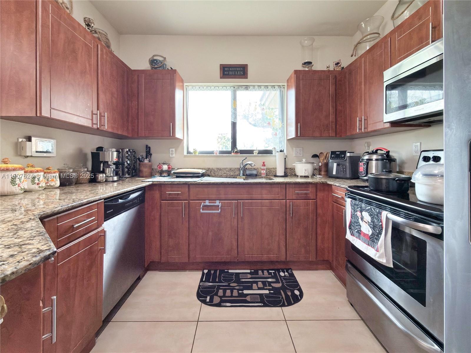 CITRUS PARK - Residential Lease