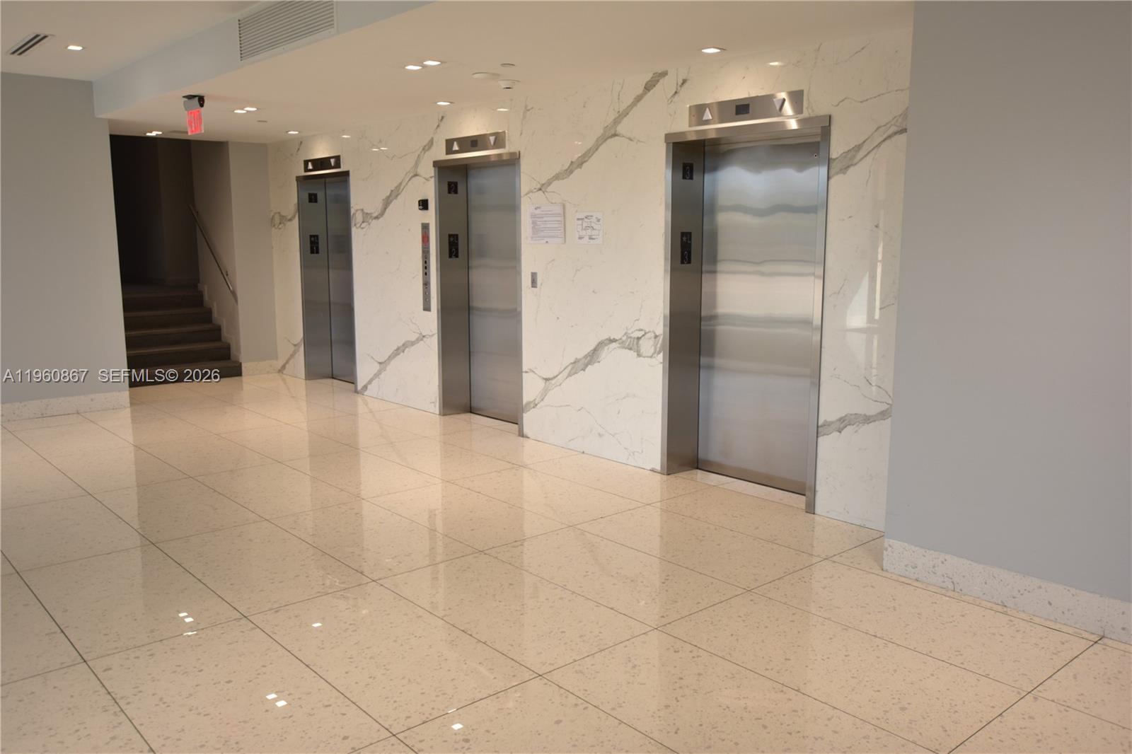 20301 W Country Club Dr 1425