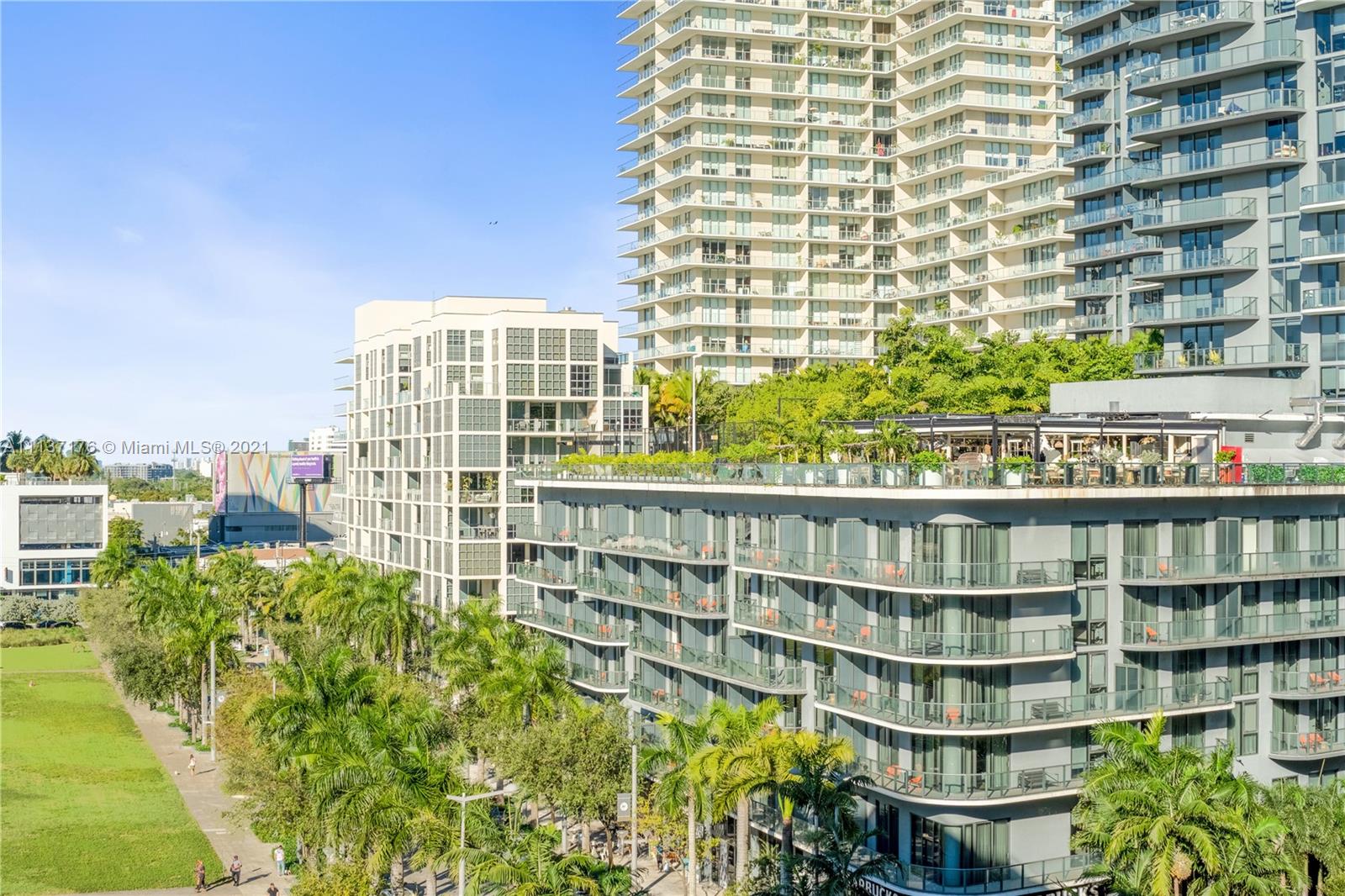 MIDBLOCK MIAMI CONDO - Residential Lease
