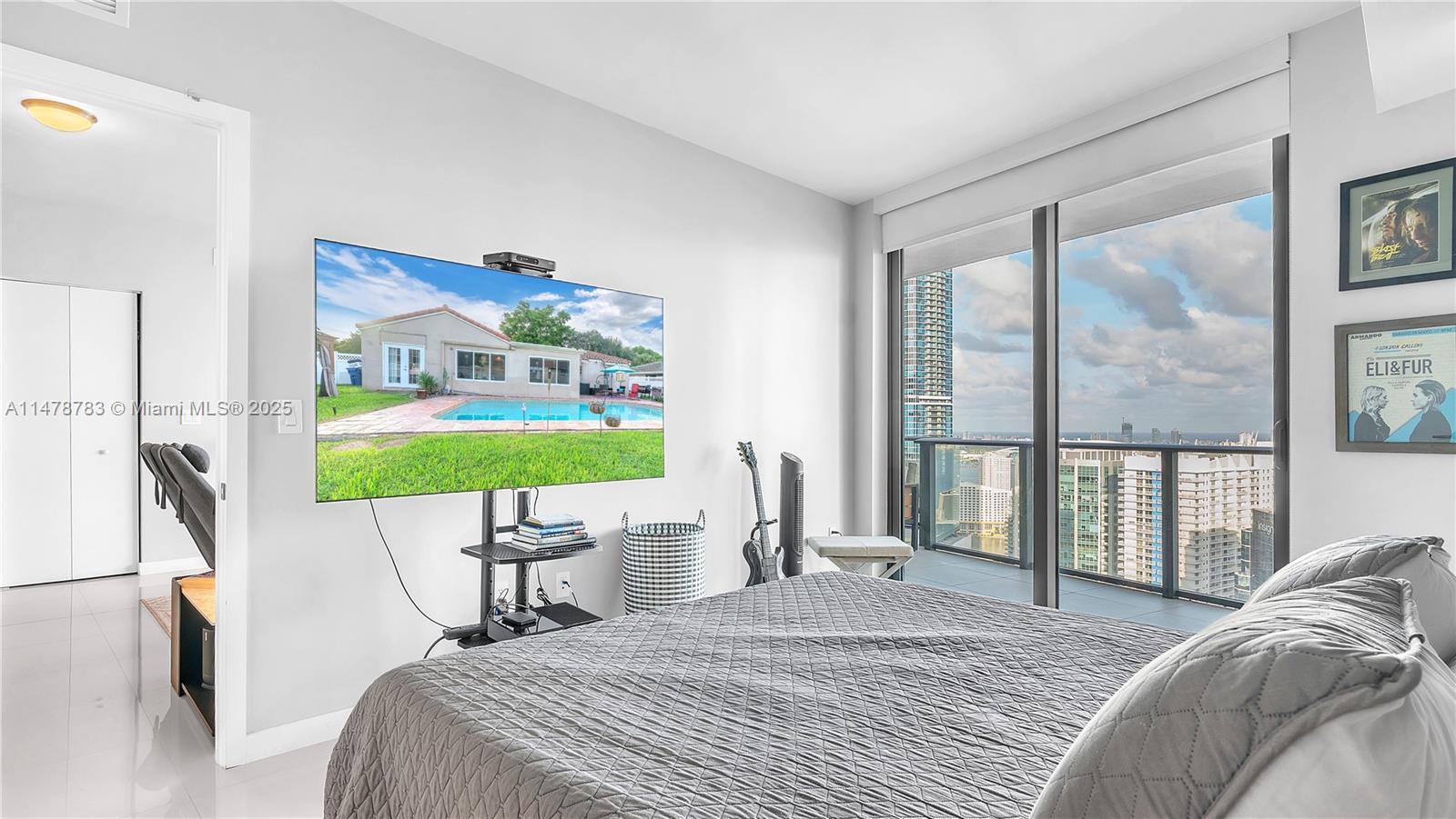 1300 S MIAMI AVENUE CONDO - Residential