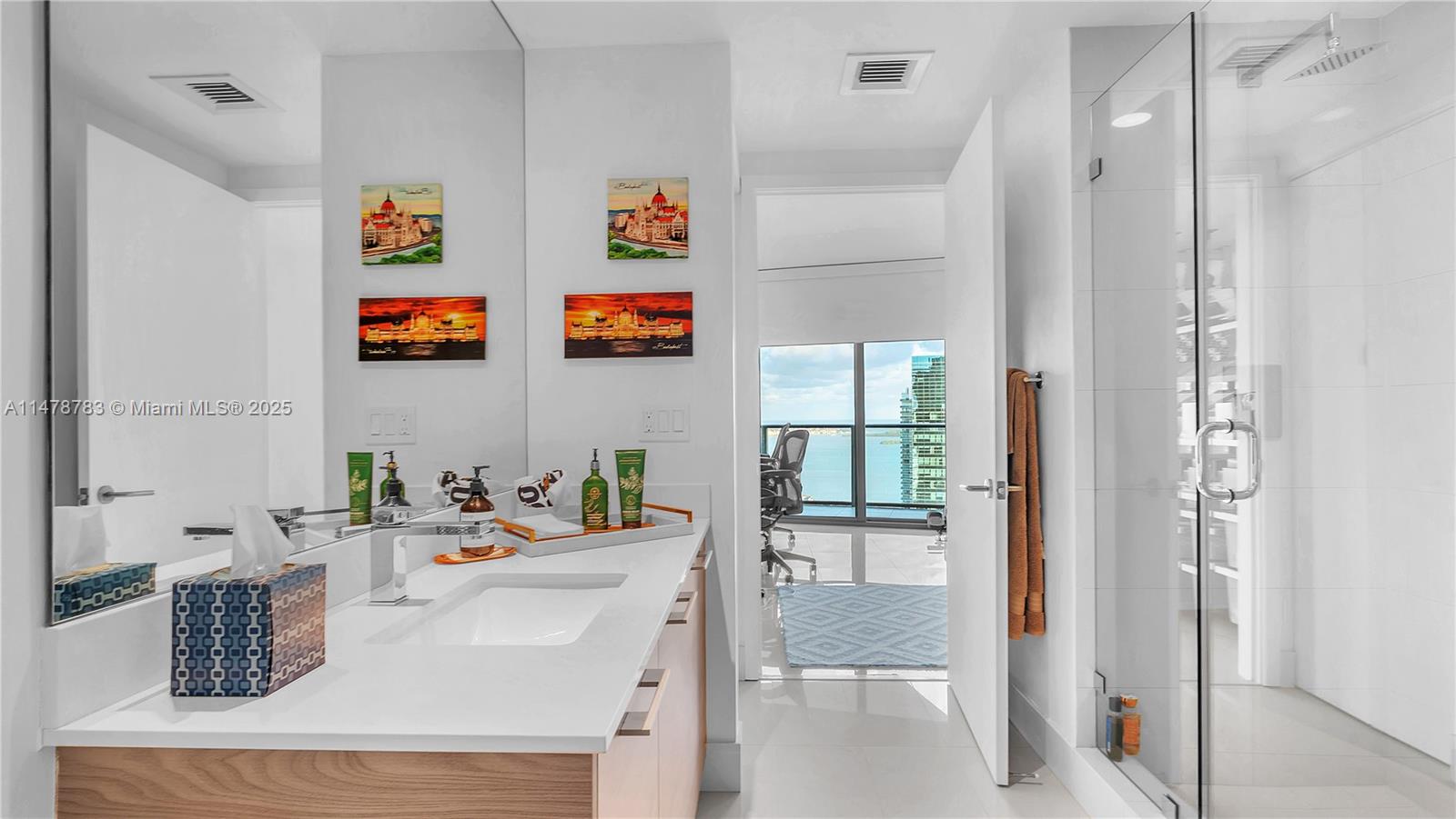 1300 S MIAMI AVENUE CONDO - Residential