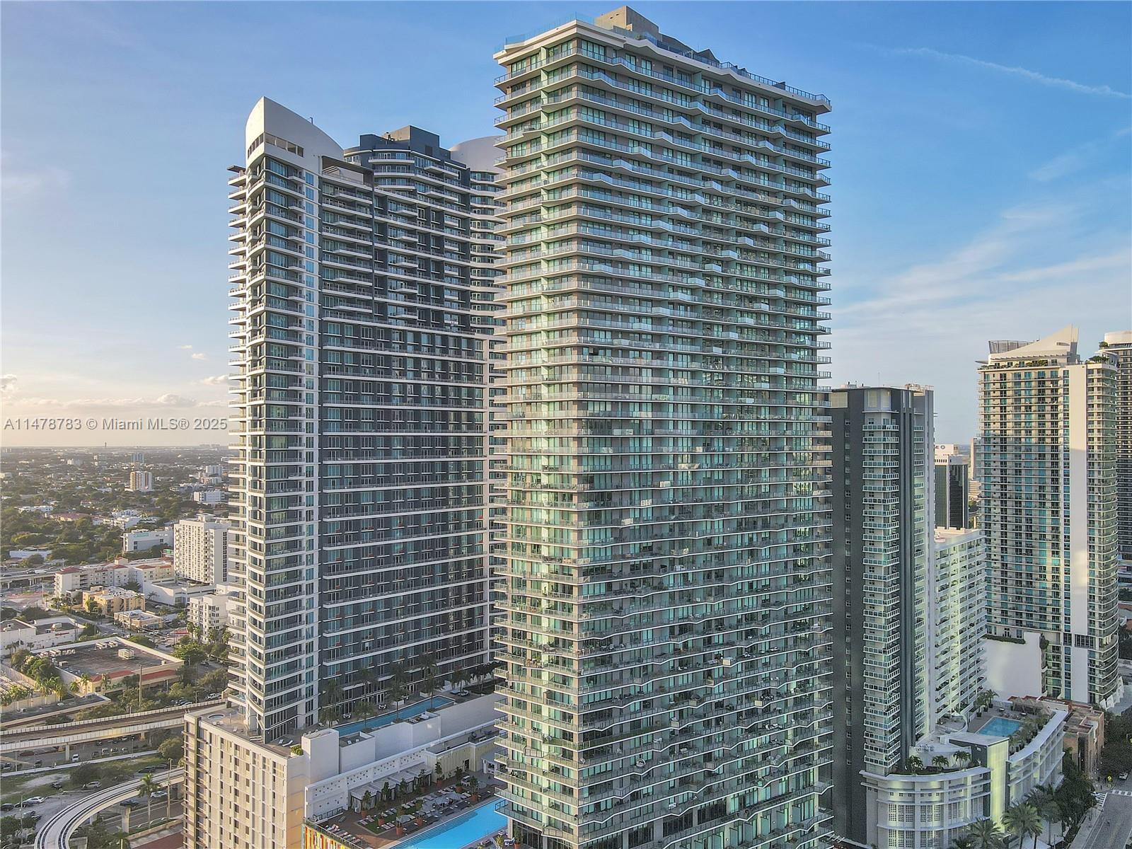 1300 S MIAMI AVENUE CONDO - Residential