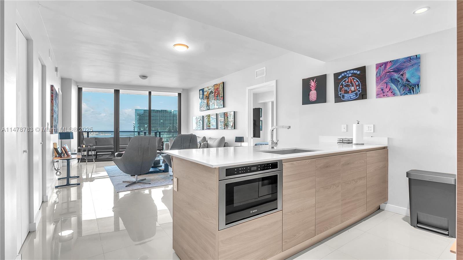 1300 S MIAMI AVENUE CONDO - Residential