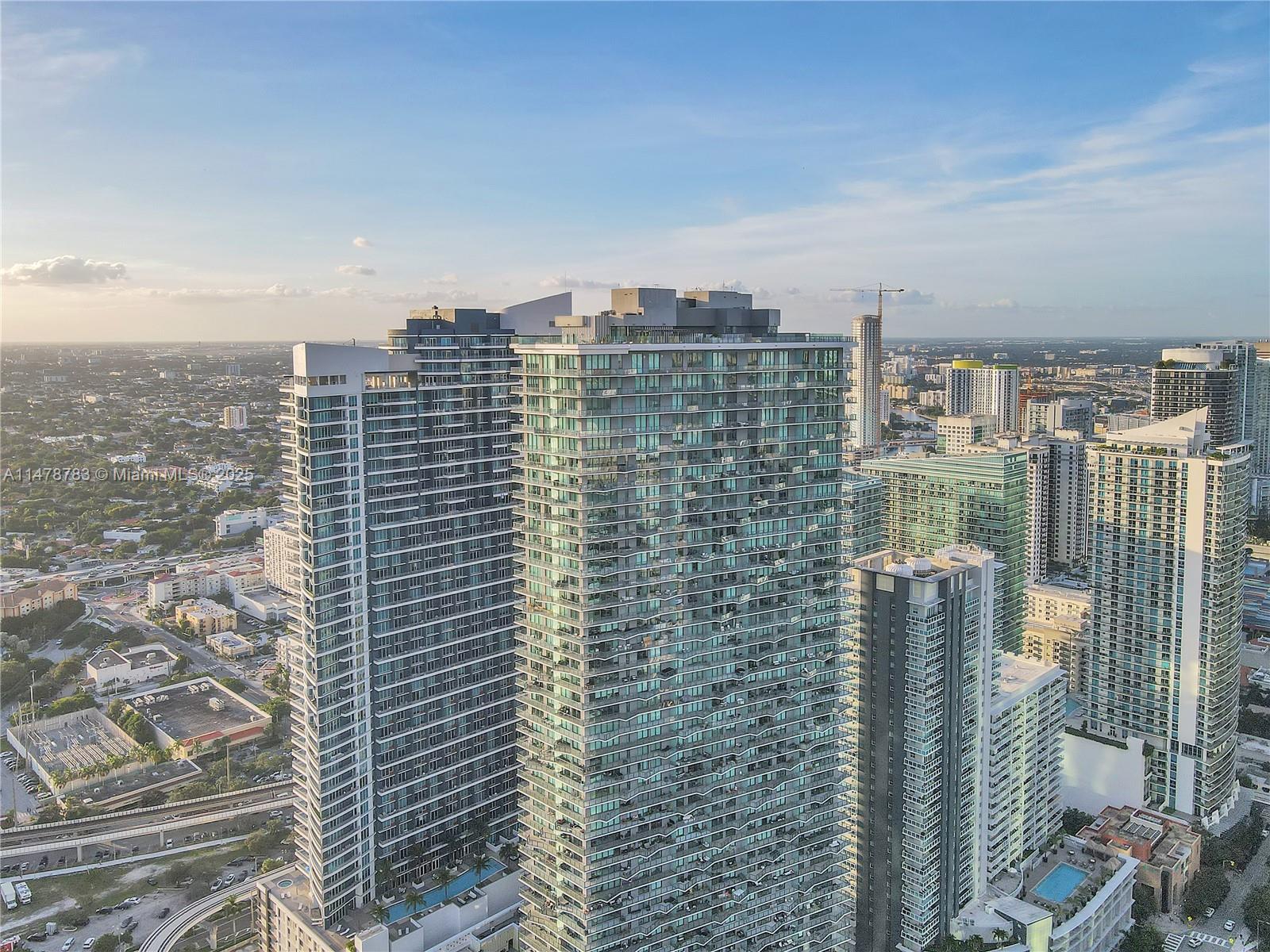 1300 S MIAMI AVENUE CONDO - Residential