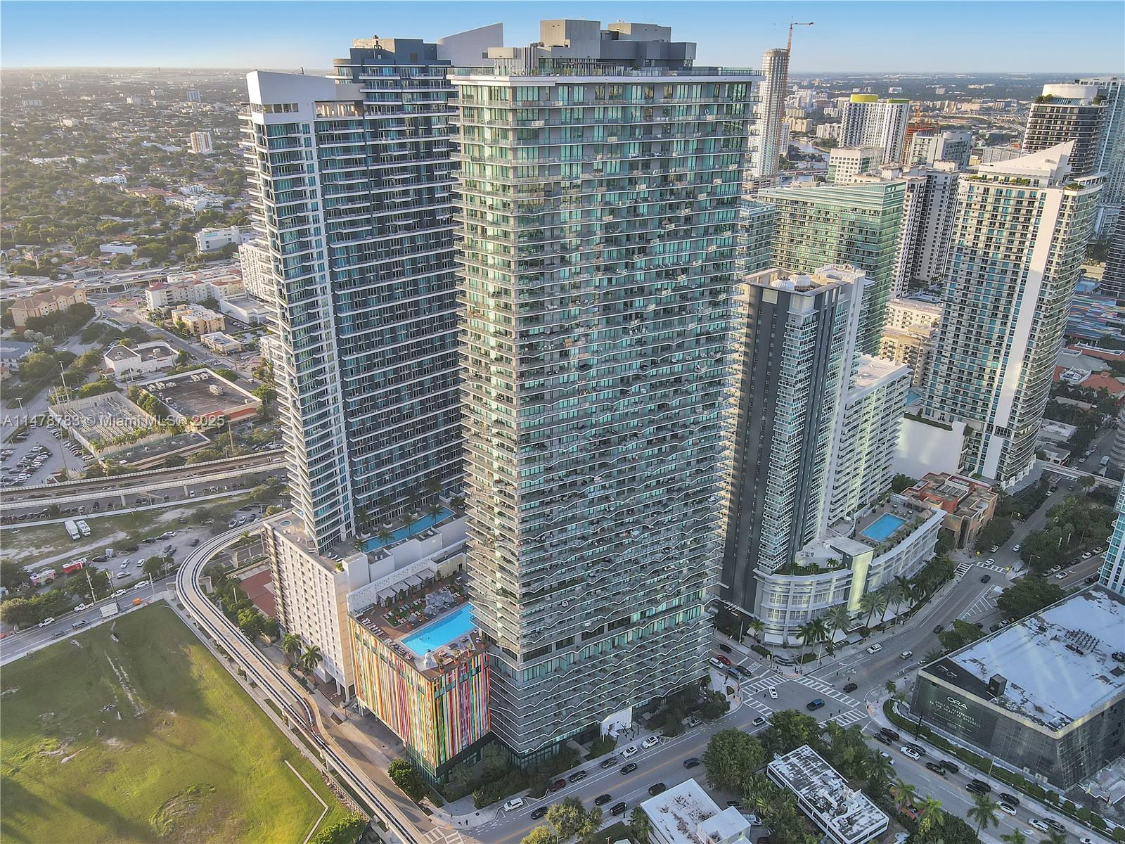 1300 S MIAMI AVENUE CONDO - Residential