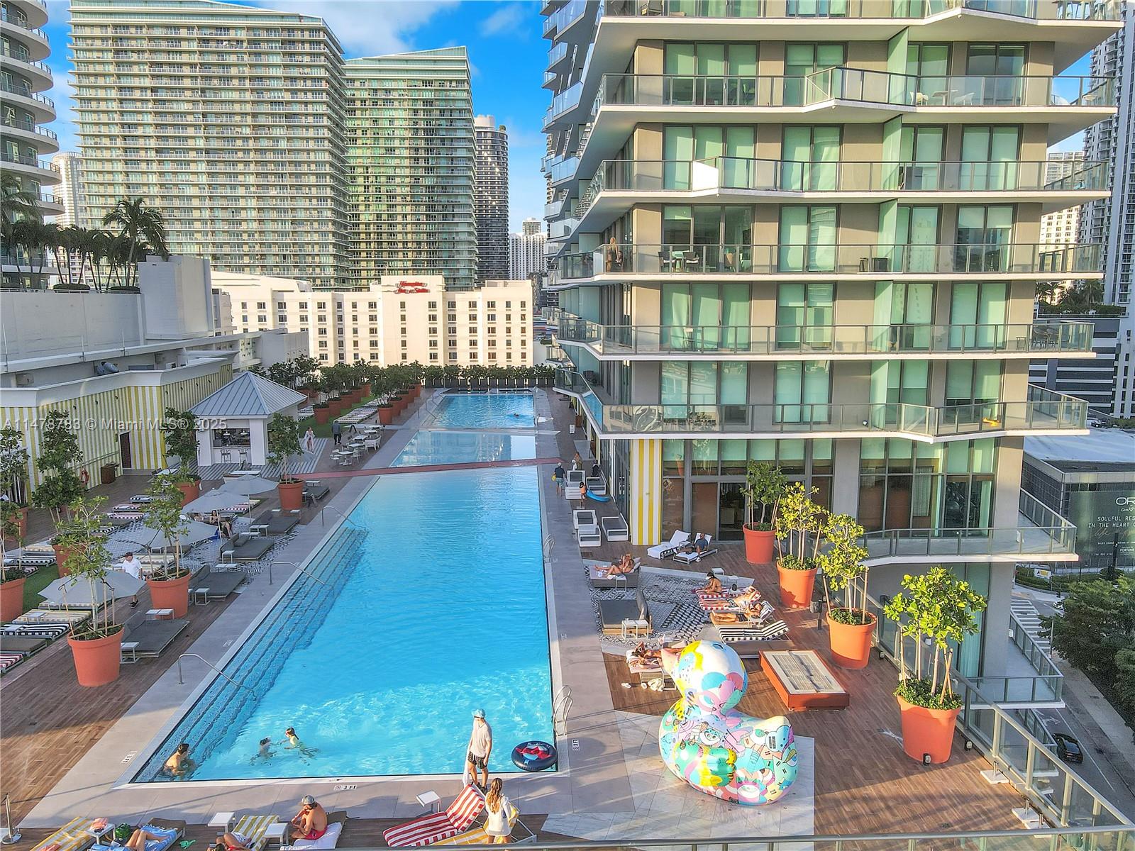 1300 S MIAMI AVENUE CONDO - Residential