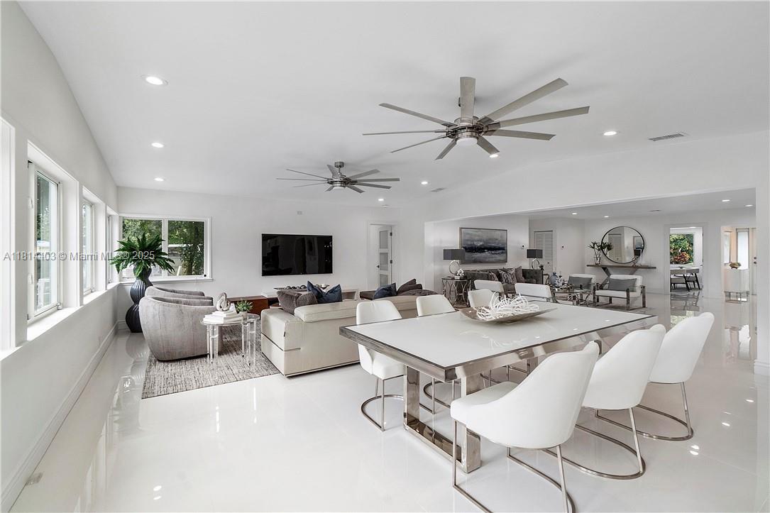 PLANTATION - Residential