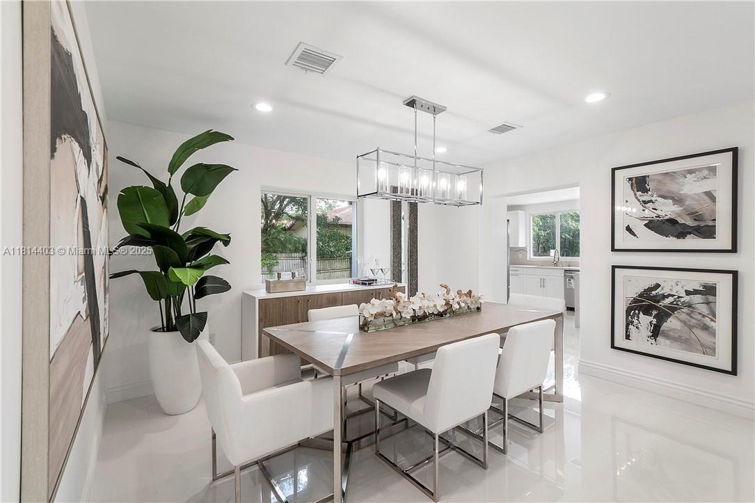 PLANTATION - Residential