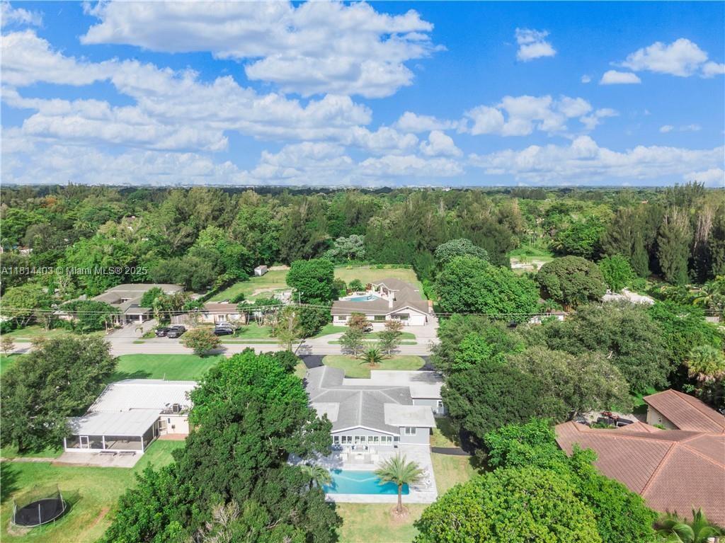 PLANTATION - Residential