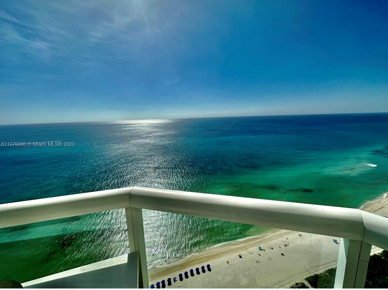 AKOYA CONDO - Residential