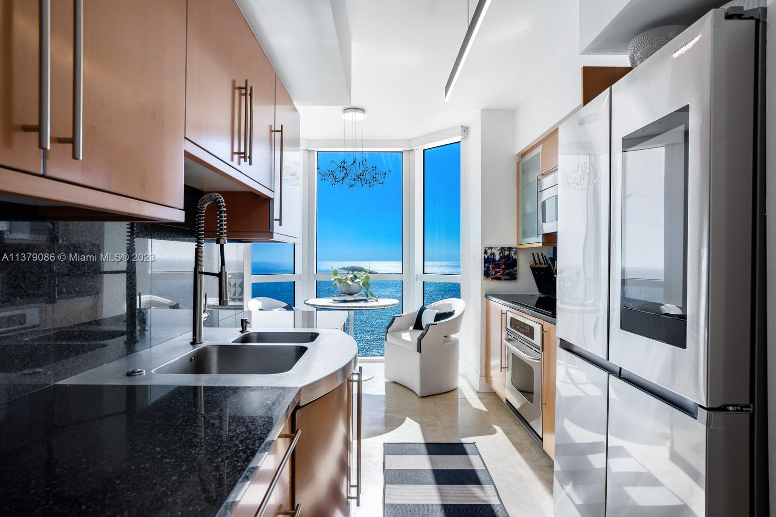 AKOYA CONDO - Residential