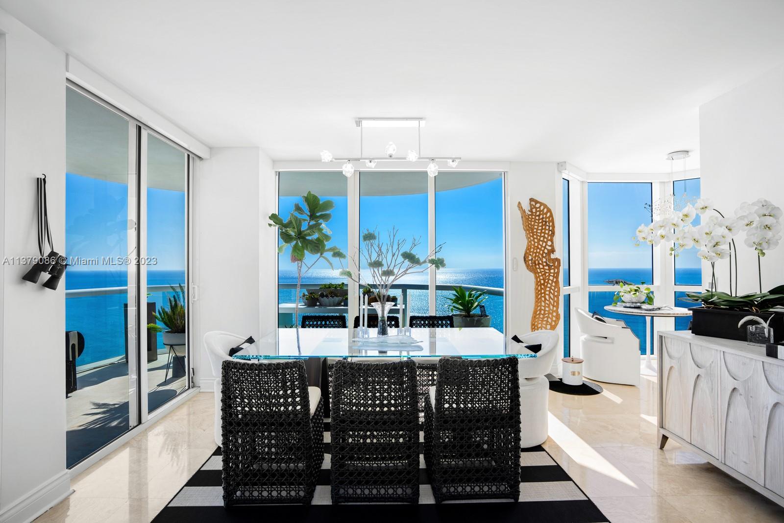 AKOYA CONDO - Residential