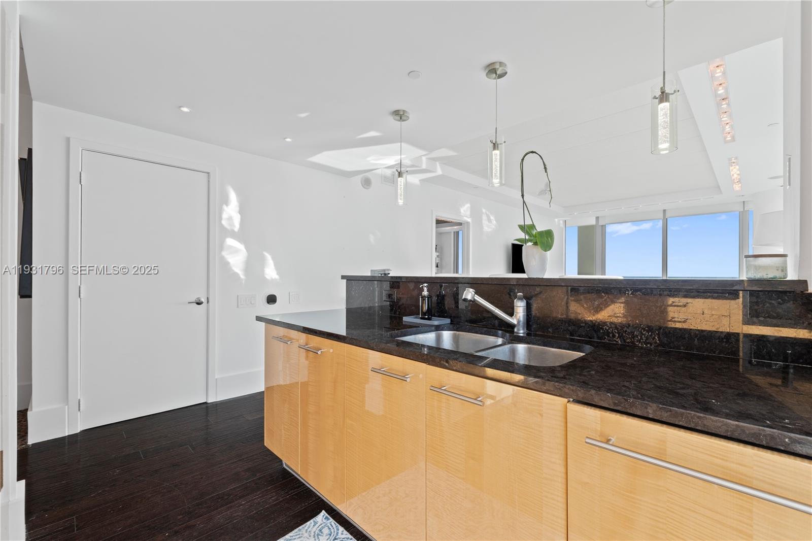 SOUTH CARILLON BEACH COND - Residential Lease