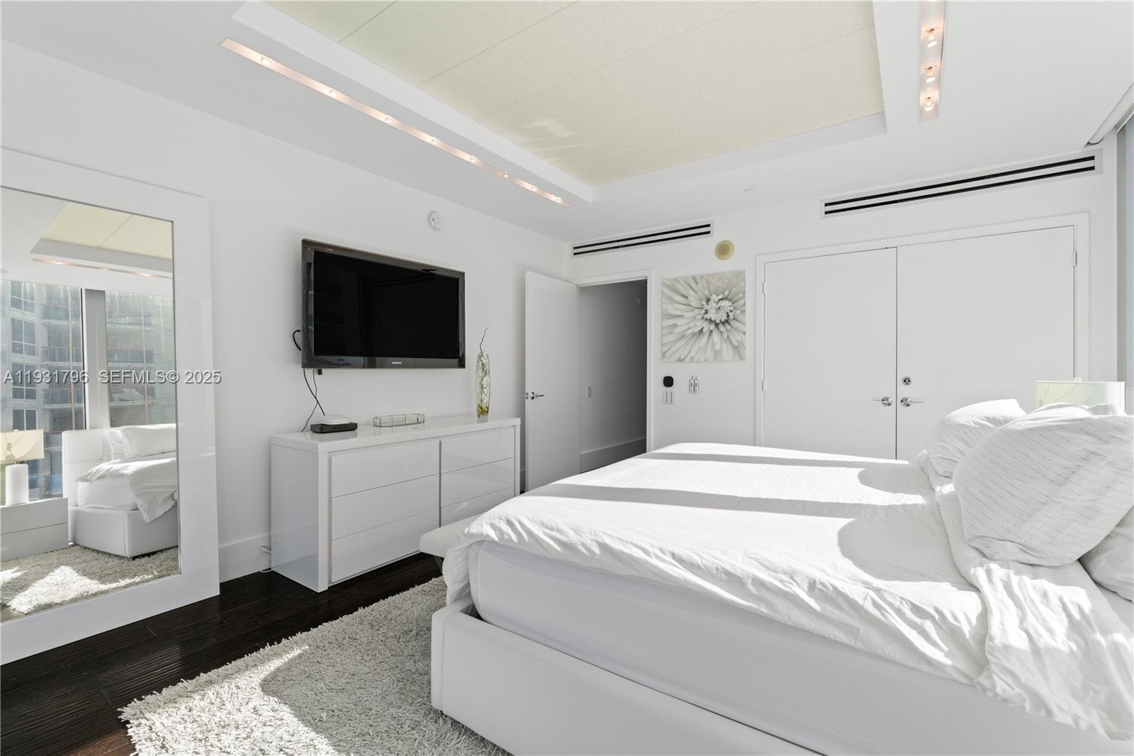 SOUTH CARILLON BEACH COND - Residential Lease