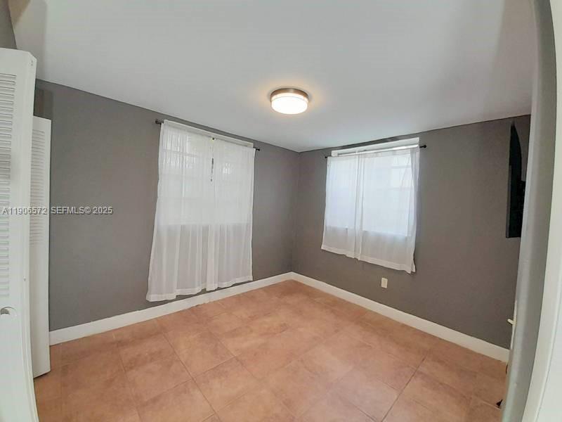 OXFORD COURT CONDO - Residential