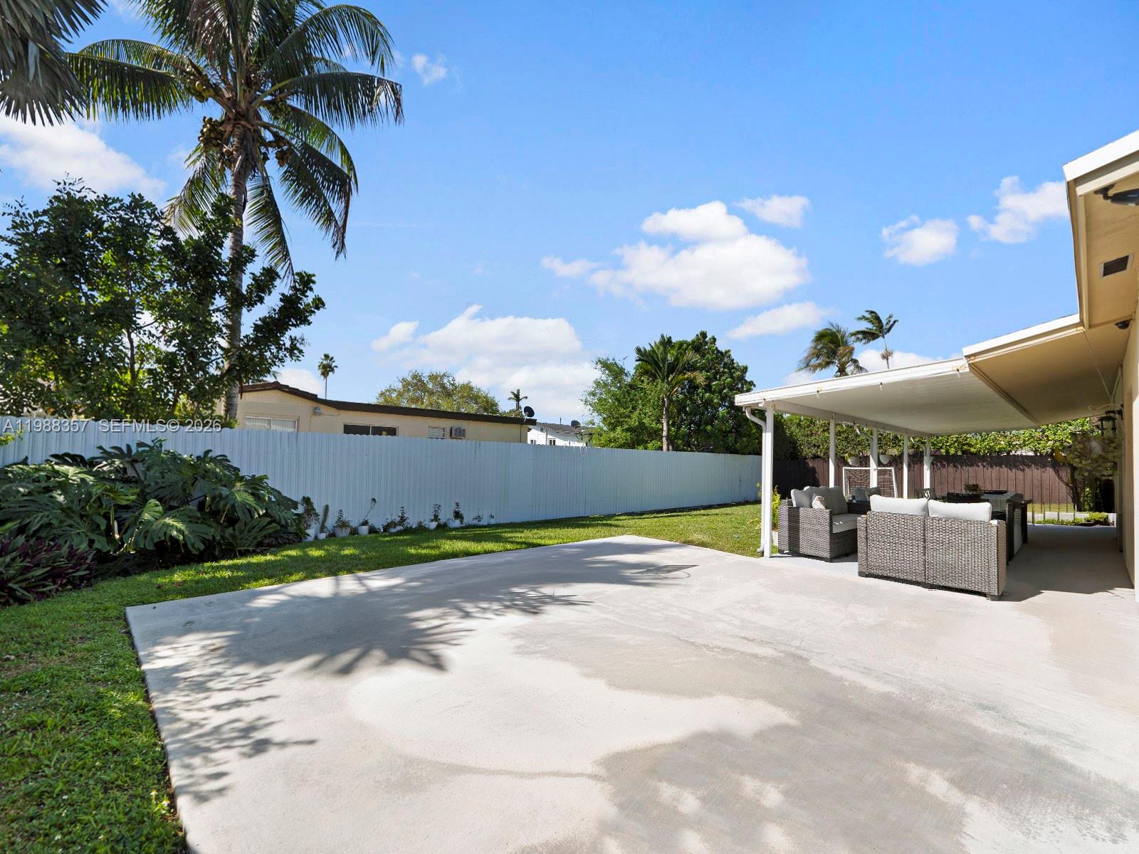 PALM SPRINGS NORTH SEC S - Residential