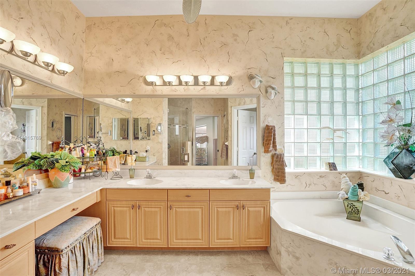 The Landings - Residential