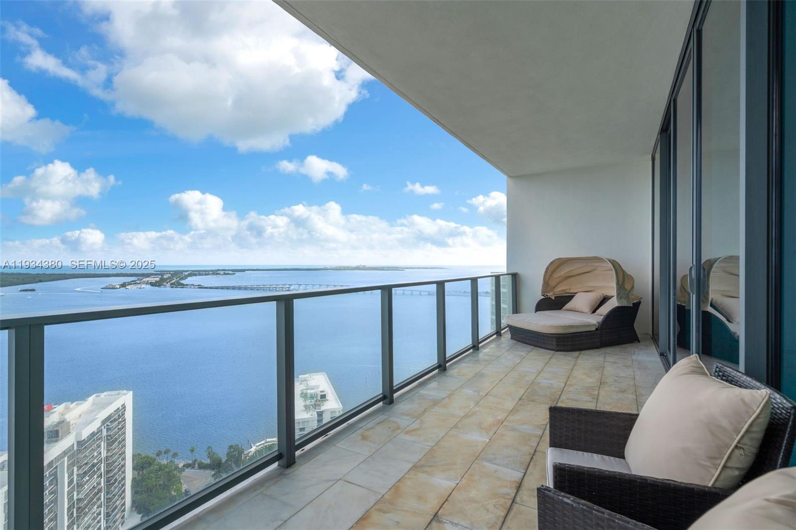 ECHO BRICKELL CONDO - Residential