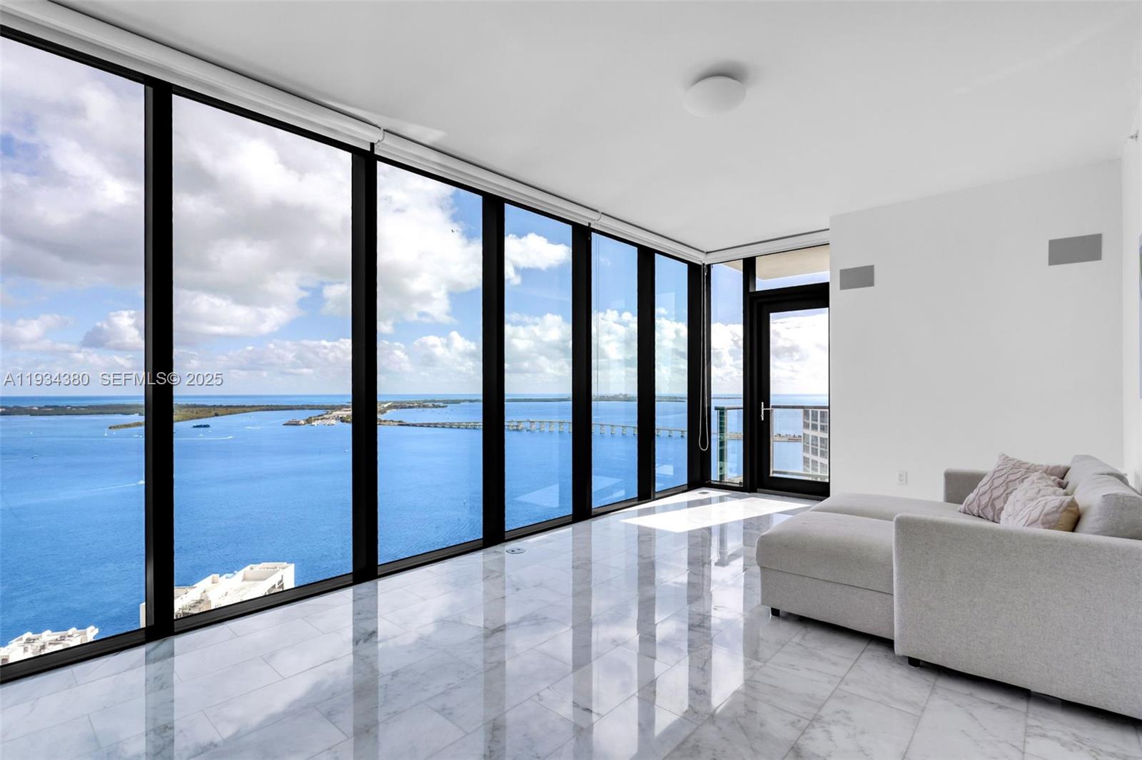 ECHO BRICKELL CONDO - Residential