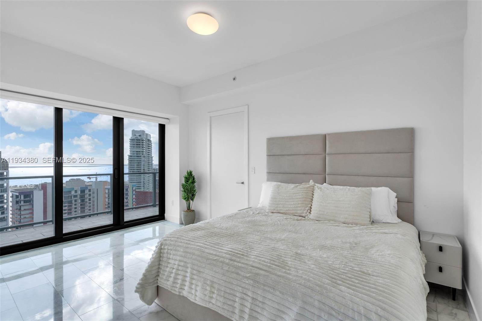 ECHO BRICKELL CONDO - Residential