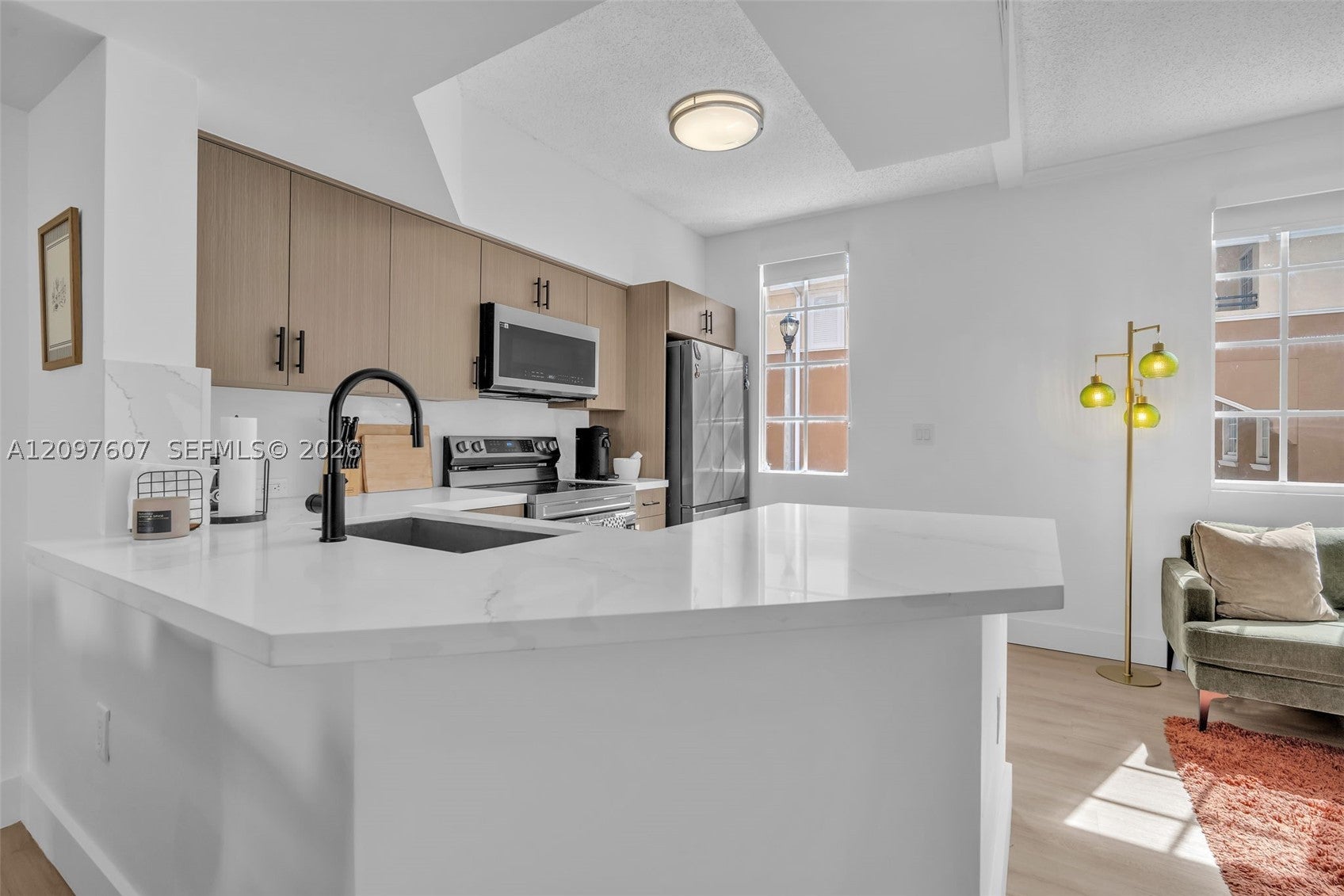 View photos, virtual tours, details... 2921 NE 185th St (Remodeled) 1203