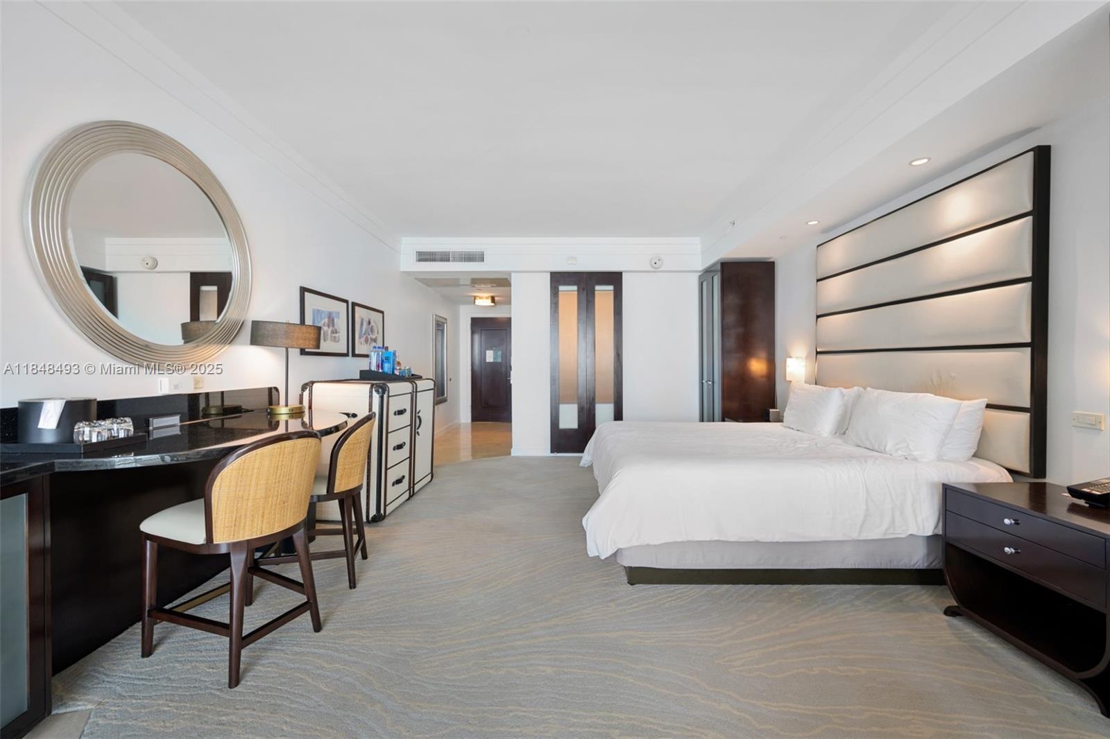 FONTAINEBLEAU III Sorrento - Residential