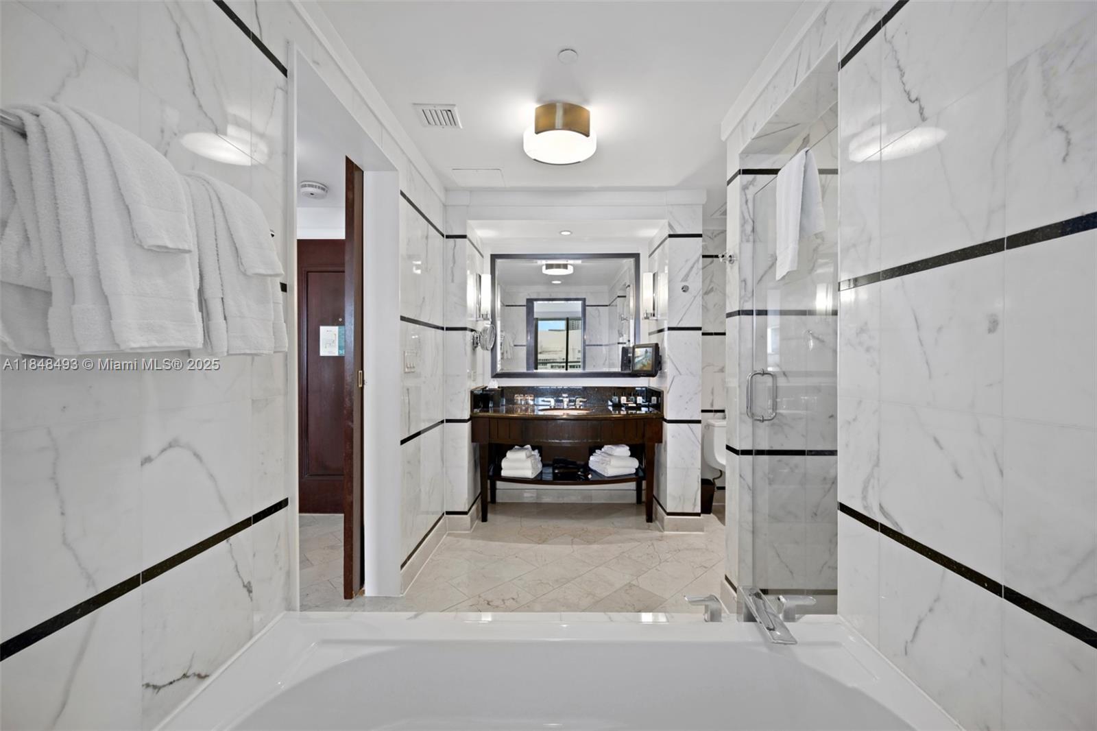 FONTAINEBLEAU III Sorrento - Residential