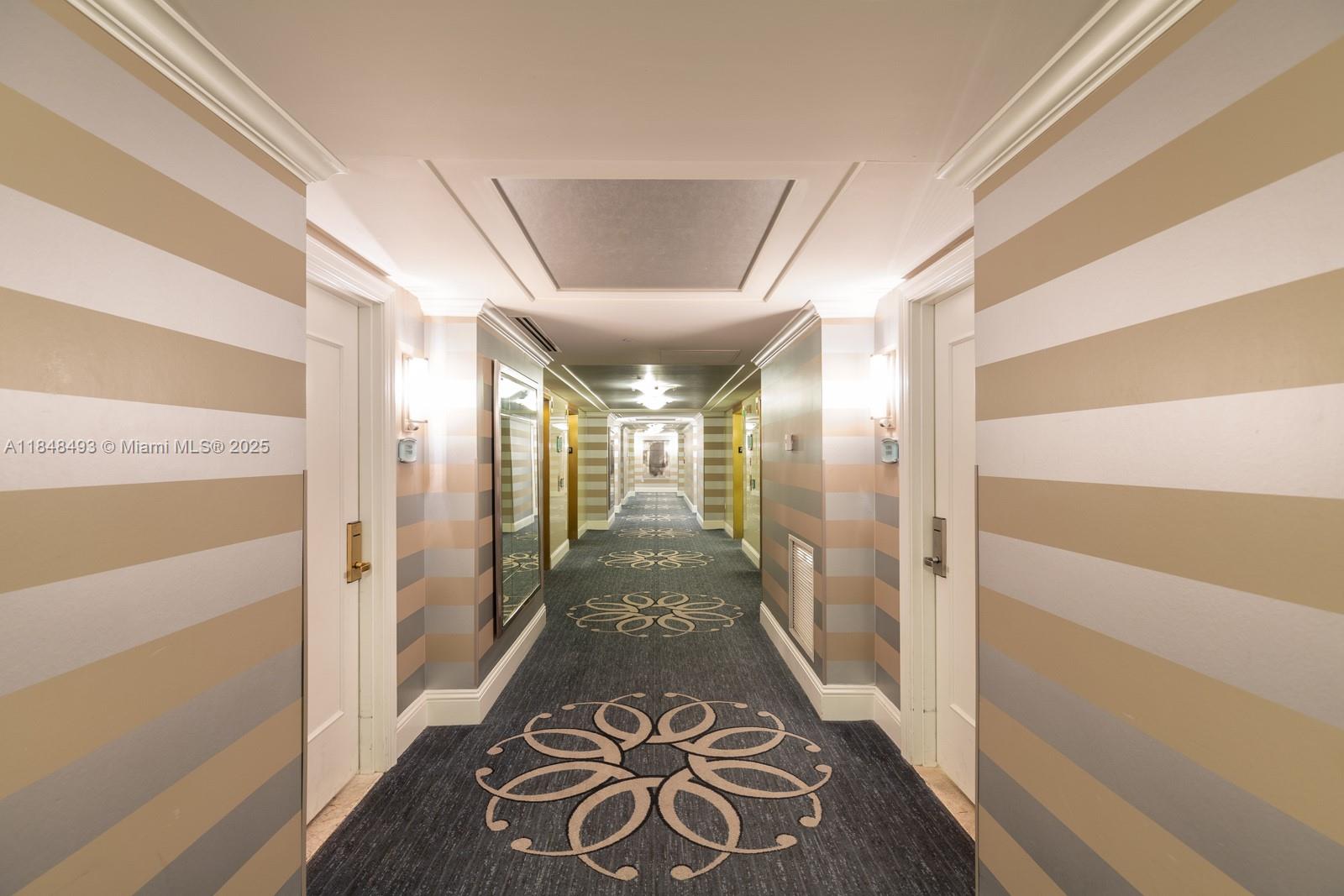 FONTAINEBLEAU III Sorrento - Residential