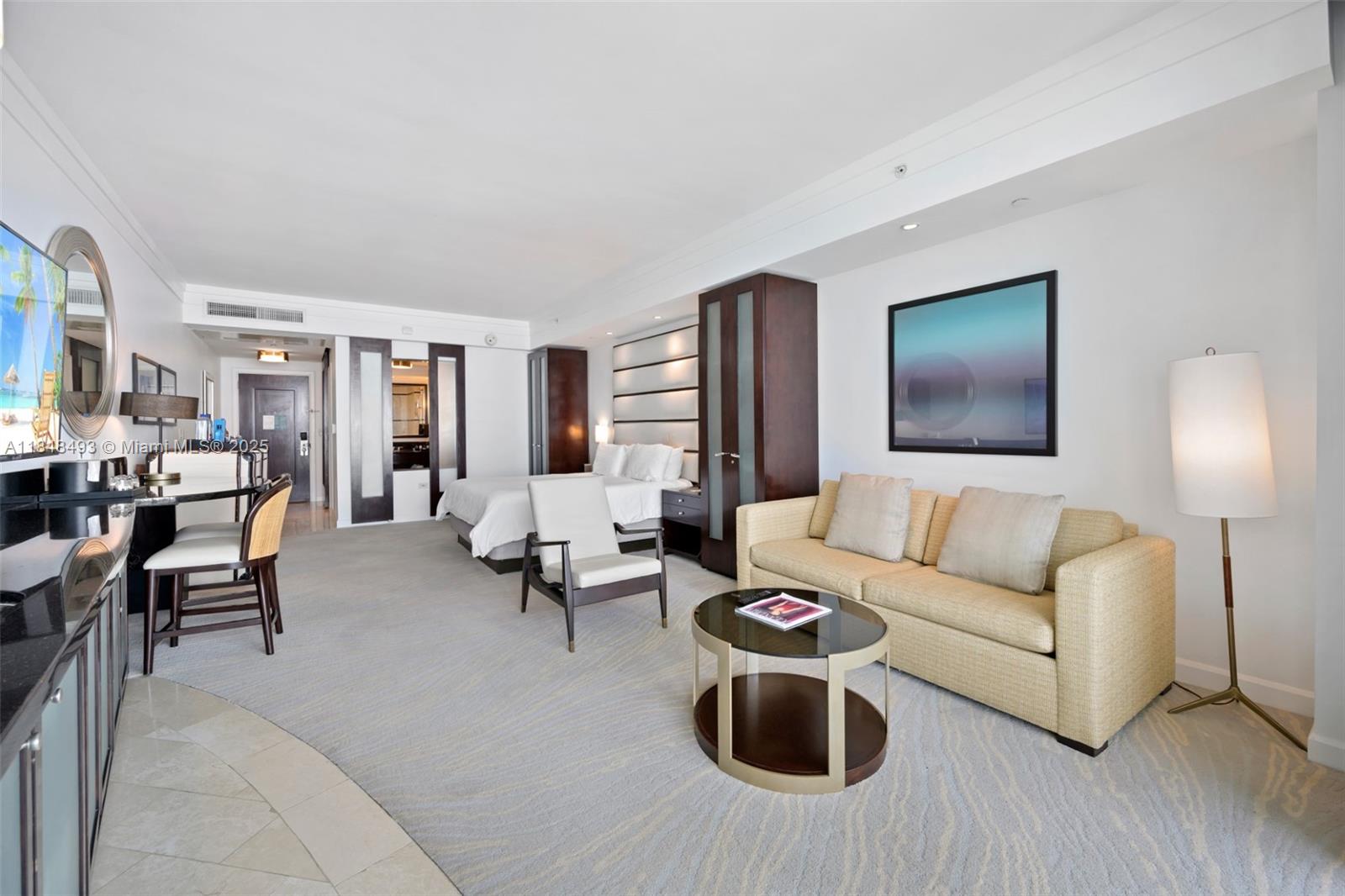 FONTAINEBLEAU III Sorrento - Residential