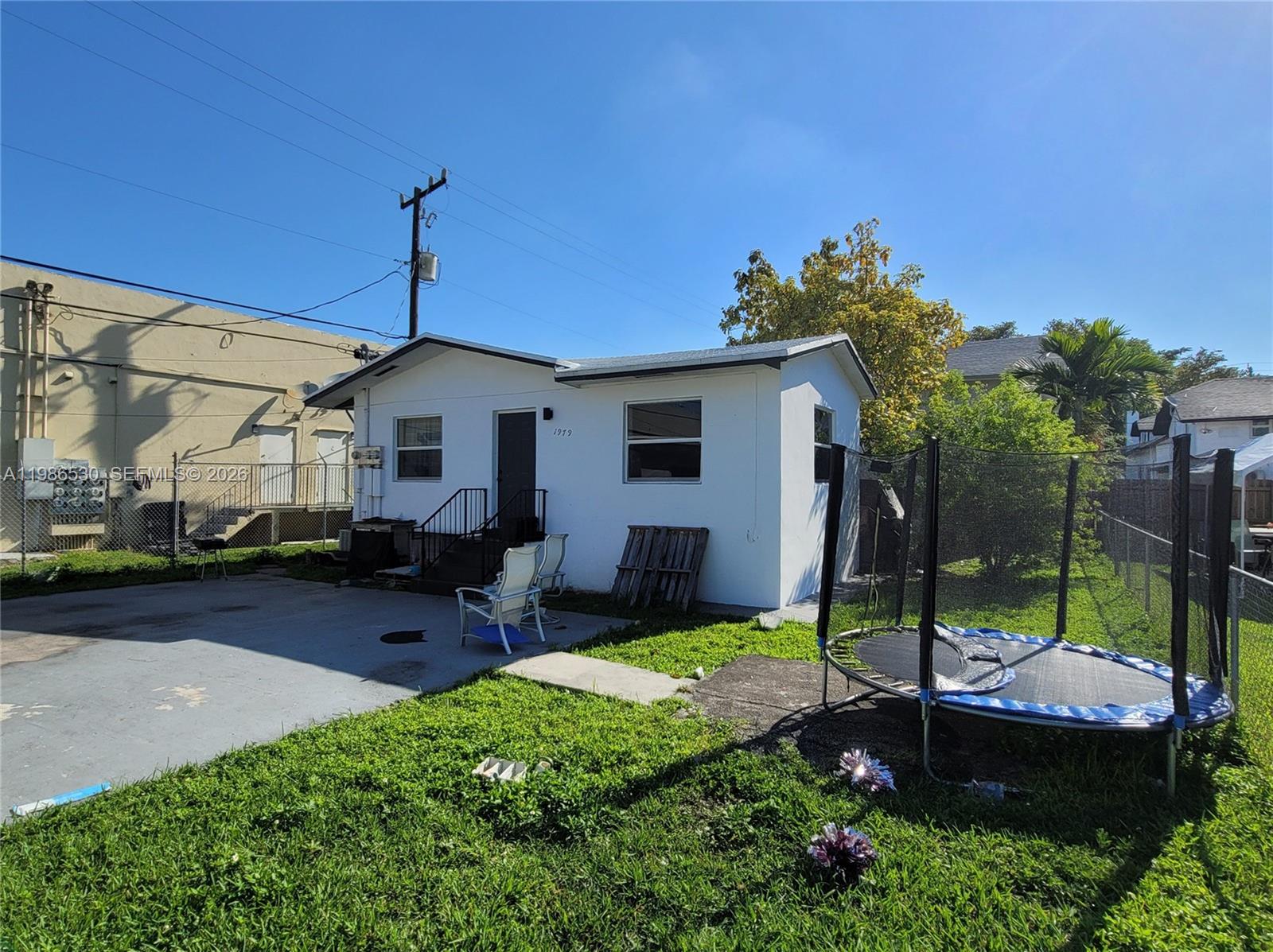 WM G JUST SUB - Residential Income